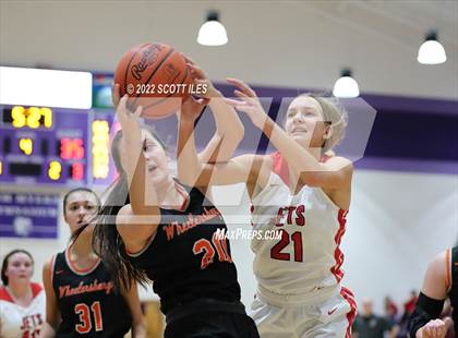 Thumbnail 3 in Wheelersburg vs. Union Local (OHSAA D3 Regional Semifinal) photogallery.