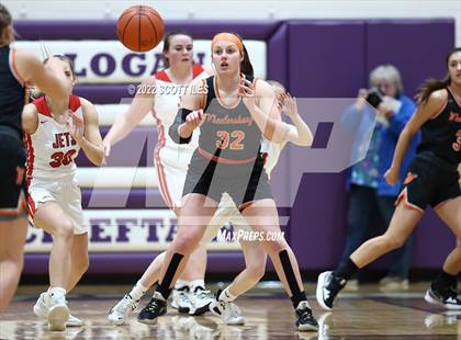 Thumbnail 1 in Wheelersburg vs. Union Local (OHSAA D3 Regional Semifinal) photogallery.