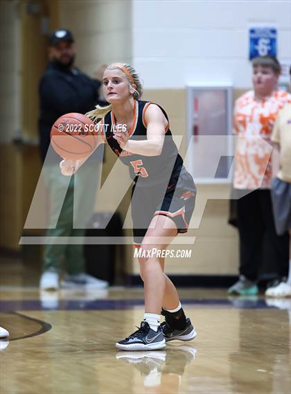 Thumbnail 3 in Wheelersburg vs. Union Local (OHSAA D3 Regional Semifinal) photogallery.