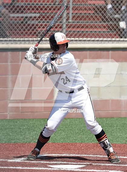 Thumbnail 2 in Damien vs Huntington Beach (Boras Classic South) photogallery.