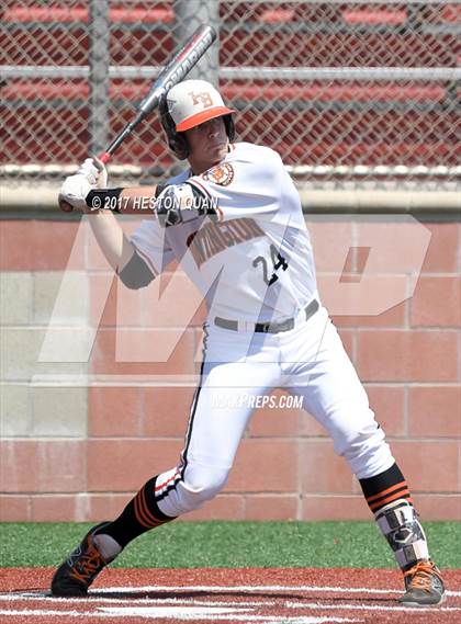 Thumbnail 1 in Damien vs Huntington Beach (Boras Classic South) photogallery.