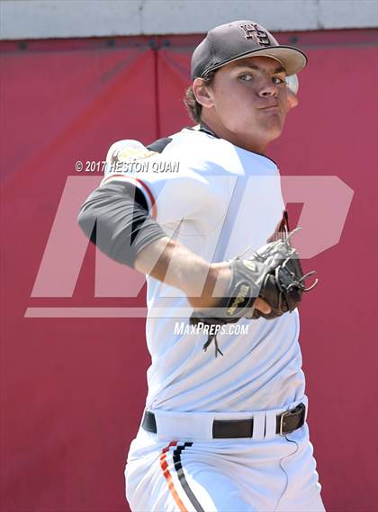 Thumbnail 1 in Damien vs Huntington Beach (Boras Classic South) photogallery.