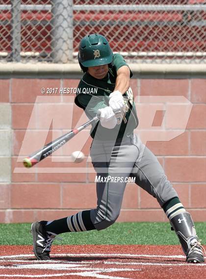 Thumbnail 2 in Damien vs Huntington Beach (Boras Classic South) photogallery.