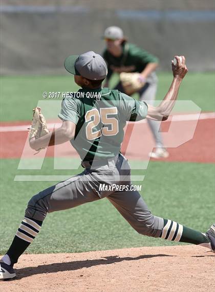 Thumbnail 2 in Damien vs Huntington Beach (Boras Classic South) photogallery.