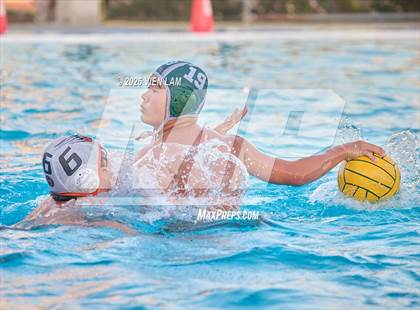 Thumbnail 2 in JV: California @ De La Salle photogallery.