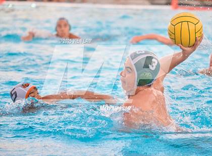 Thumbnail 1 in JV: California @ De La Salle photogallery.