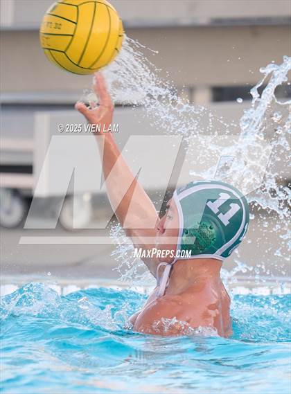 Thumbnail 3 in JV: California @ De La Salle photogallery.
