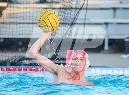 Thumbnail 1 in JV: California @ De La Salle photogallery.