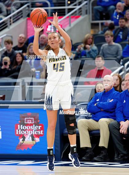 Thumbnail 1 in Franklin Community vs Mooresville photogallery.