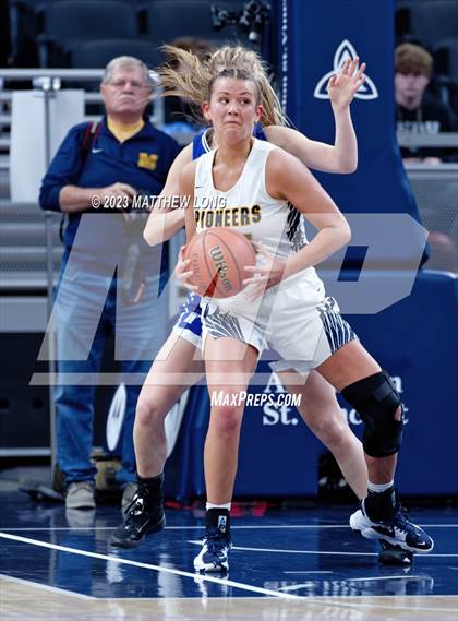 Thumbnail 3 in Franklin Community vs Mooresville photogallery.