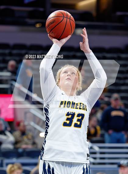 Thumbnail 3 in Franklin Community vs Mooresville photogallery.