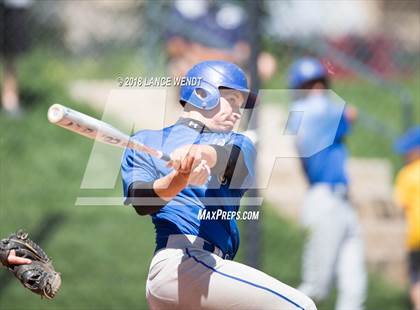 Thumbnail 1 in Caliche vs. Nucla photogallery.