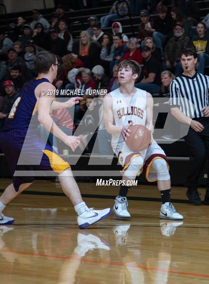 Thumbnail 3 in Butte Valley vs. McCloud (NSCIF D7 Final) photogallery.