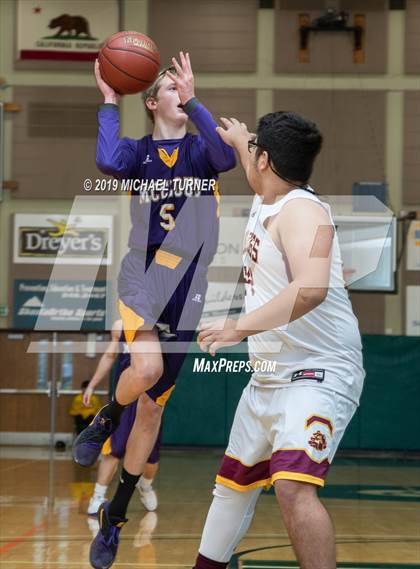 Thumbnail 2 in Butte Valley vs. McCloud (NSCIF D7 Final) photogallery.