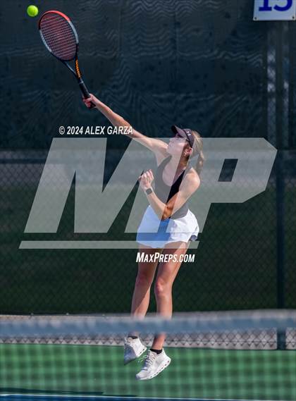 Thumbnail 1 in UIL 1A, 2A & 3A Tennis State Finals photogallery.