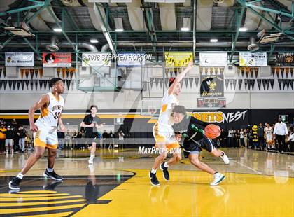 Thumbnail 3 in St. Mary's @ Alameda (CIF NorCal Regional D2 Final) photogallery.