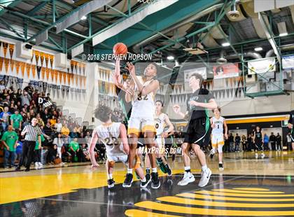 Thumbnail 1 in St. Mary's @ Alameda (CIF NorCal Regional D2 Final) photogallery.