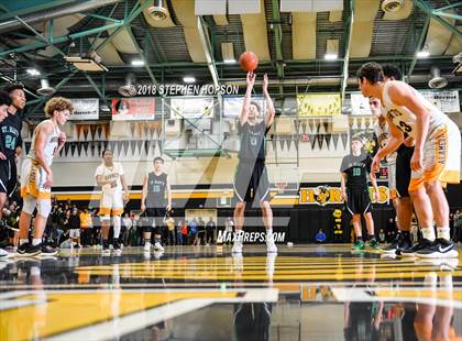 Thumbnail 1 in St. Mary's @ Alameda (CIF NorCal Regional D2 Final) photogallery.