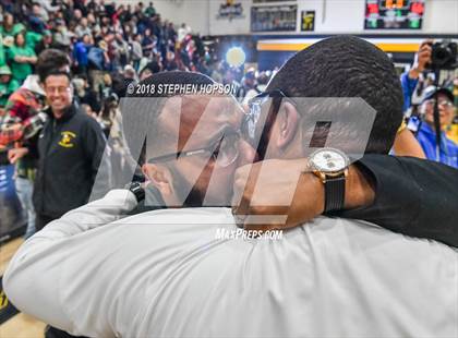 Thumbnail 3 in St. Mary's @ Alameda (CIF NorCal Regional D2 Final) photogallery.