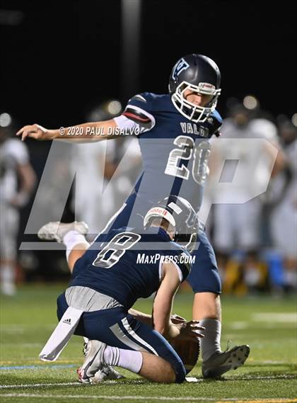Thumbnail 1 in Rock Canyon @ Valor Christian photogallery.