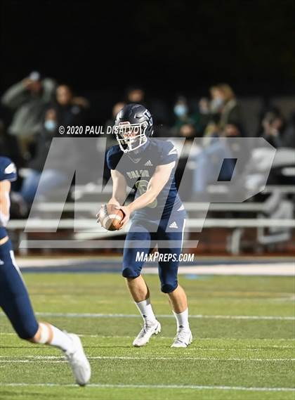 Thumbnail 1 in Rock Canyon @ Valor Christian photogallery.