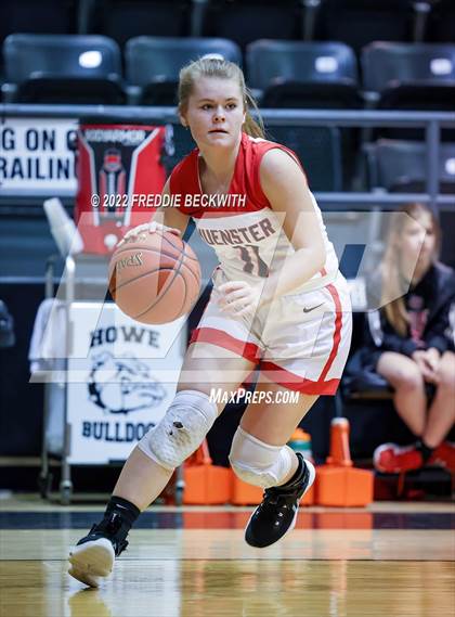 Thumbnail 3 in Muenster vs. Wolfe City (UIL 2A D2 Bi-District) photogallery.