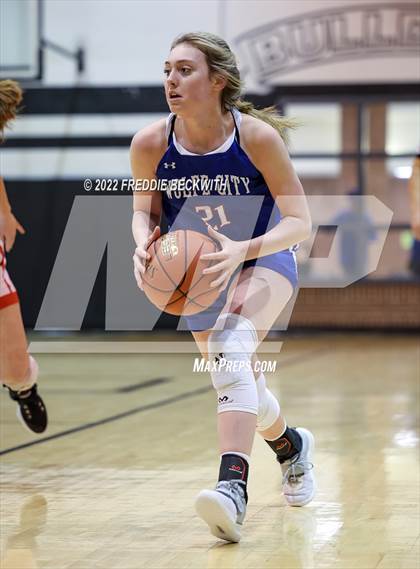 Thumbnail 2 in Muenster vs. Wolfe City (UIL 2A D2 Bi-District) photogallery.