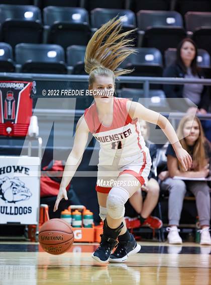 Thumbnail 2 in Muenster vs. Wolfe City (UIL 2A D2 Bi-District) photogallery.