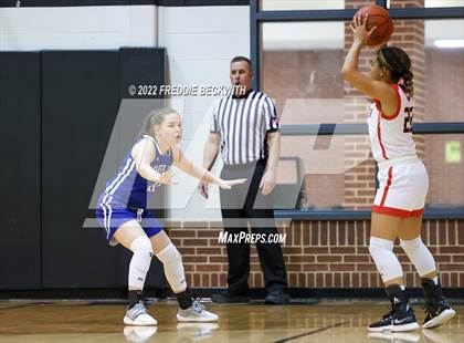 Thumbnail 3 in Muenster vs. Wolfe City (UIL 2A D2 Bi-District) photogallery.
