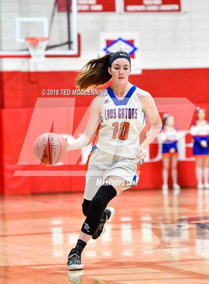 Thumbnail 3 in Two Rivers vs. Melbourne (AAA 3A 1st Round Playoff) photogallery.