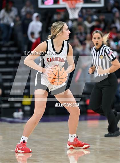 Thumbnail 2 in Rosamond vs. Woodland Christian (CIF State D5 Final) photogallery.