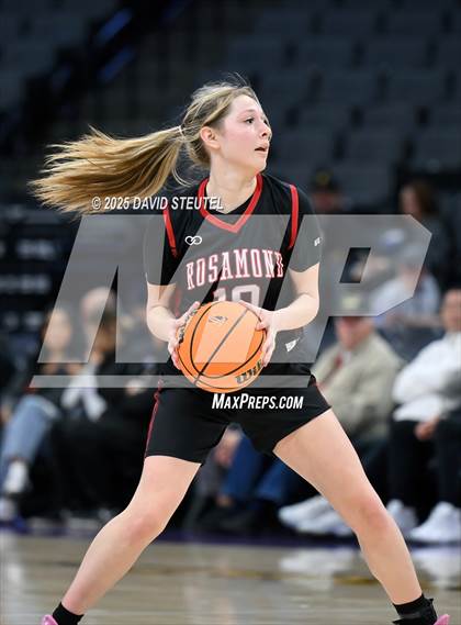 Thumbnail 2 in Rosamond vs. Woodland Christian (CIF State D5 Final) photogallery.