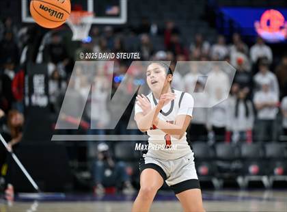 Thumbnail 1 in Rosamond vs. Woodland Christian (CIF State D5 Final) photogallery.