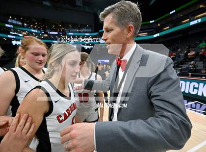 Thumbnail 3 in Rosamond vs. Woodland Christian (CIF State D5 Final) photogallery.
