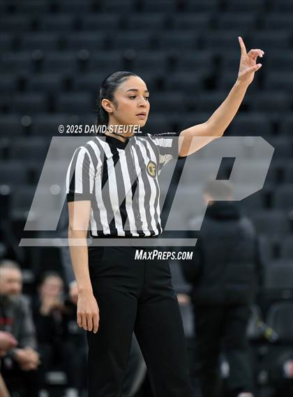 Thumbnail 2 in Rosamond vs. Woodland Christian (CIF State D5 Final) photogallery.