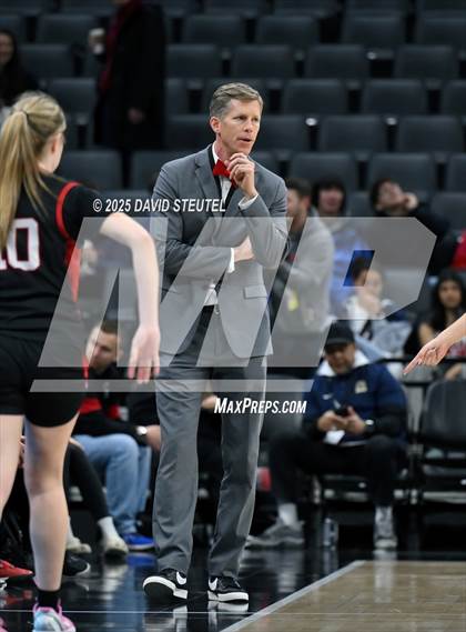 Thumbnail 2 in Rosamond vs. Woodland Christian (CIF State D5 Final) photogallery.