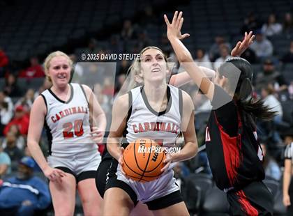 Thumbnail 1 in Rosamond vs. Woodland Christian (CIF State D5 Final) photogallery.