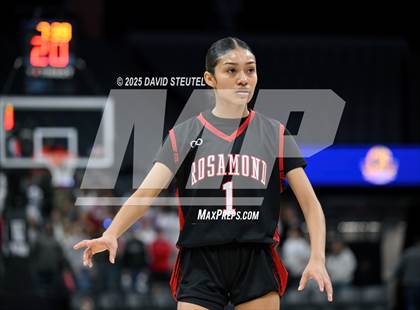 Thumbnail 1 in Rosamond vs. Woodland Christian (CIF State D5 Final) photogallery.