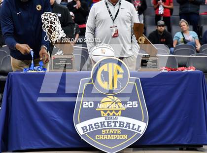 Thumbnail 2 in Rosamond vs. Woodland Christian (CIF State D5 Final) photogallery.
