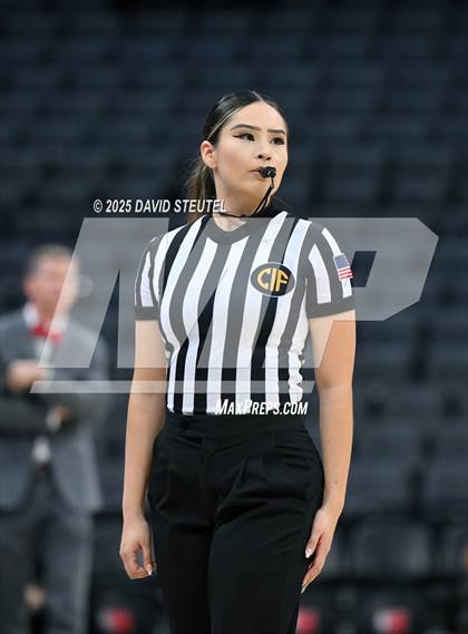 Thumbnail 3 in Rosamond vs. Woodland Christian (CIF State D5 Final) photogallery.
