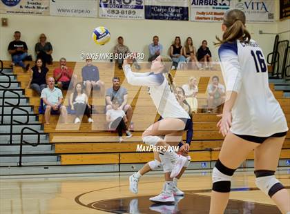 Thumbnail 1 in Oxnard @ Dos Pueblos photogallery.