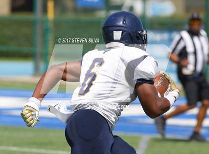 Thumbnail 3 in Morse vs. Palo Verde Valley (SDFNL Kickoff Classic) photogallery.