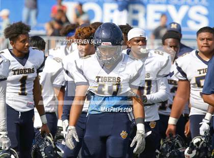Thumbnail 3 in Morse vs. Palo Verde Valley (SDFNL Kickoff Classic) photogallery.