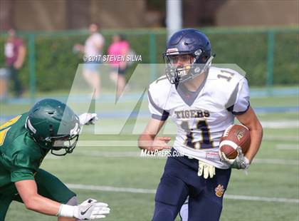 Thumbnail 2 in Morse vs. Palo Verde Valley (SDFNL Kickoff Classic) photogallery.
