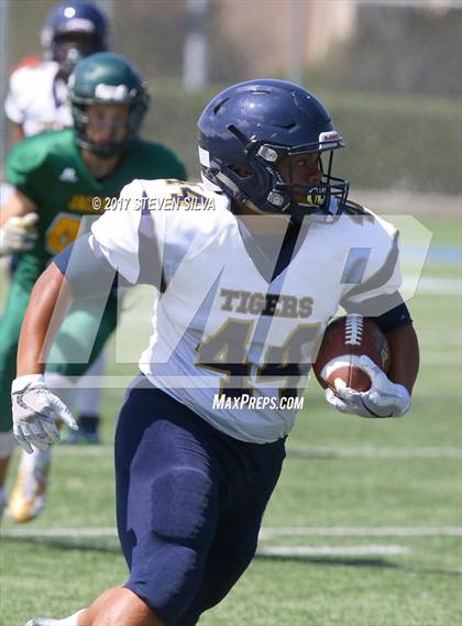 Thumbnail 3 in Morse vs. Palo Verde Valley (SDFNL Kickoff Classic) photogallery.