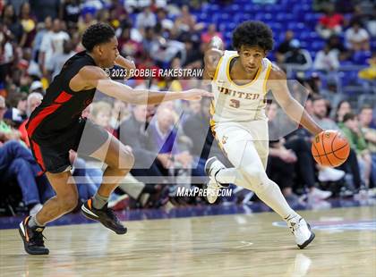 Thumbnail 1 in Beaumont United vs. Lake Highlands (UIL 6A Basketball State Final) photogallery.