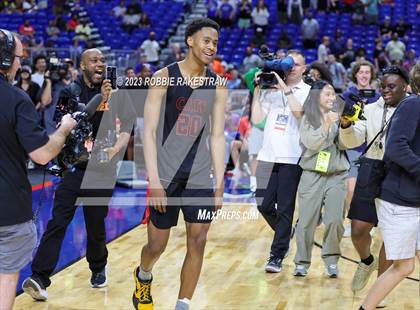 Thumbnail 1 in Beaumont United vs. Lake Highlands (UIL 6A Basketball State Final) photogallery.