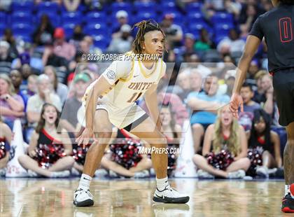 Thumbnail 2 in Beaumont United vs. Lake Highlands (UIL 6A Basketball State Final) photogallery.