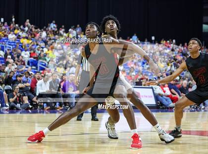 Thumbnail 2 in Beaumont United vs. Lake Highlands (UIL 6A Basketball State Final) photogallery.
