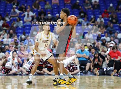 Thumbnail 2 in Beaumont United vs. Lake Highlands (UIL 6A Basketball State Final) photogallery.